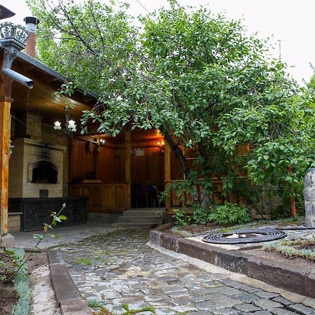 Guest House In Gyumri Exterior photo